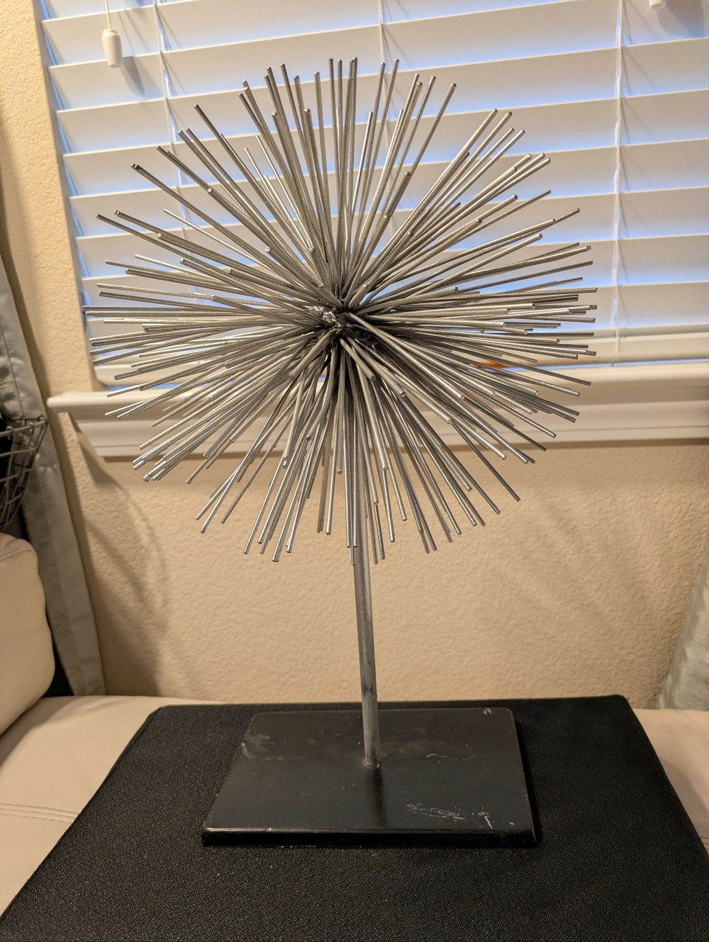 Metal Atomic Silver Starburst MCM Orb Sea Urchin On Stand 17.5" Large & Tall